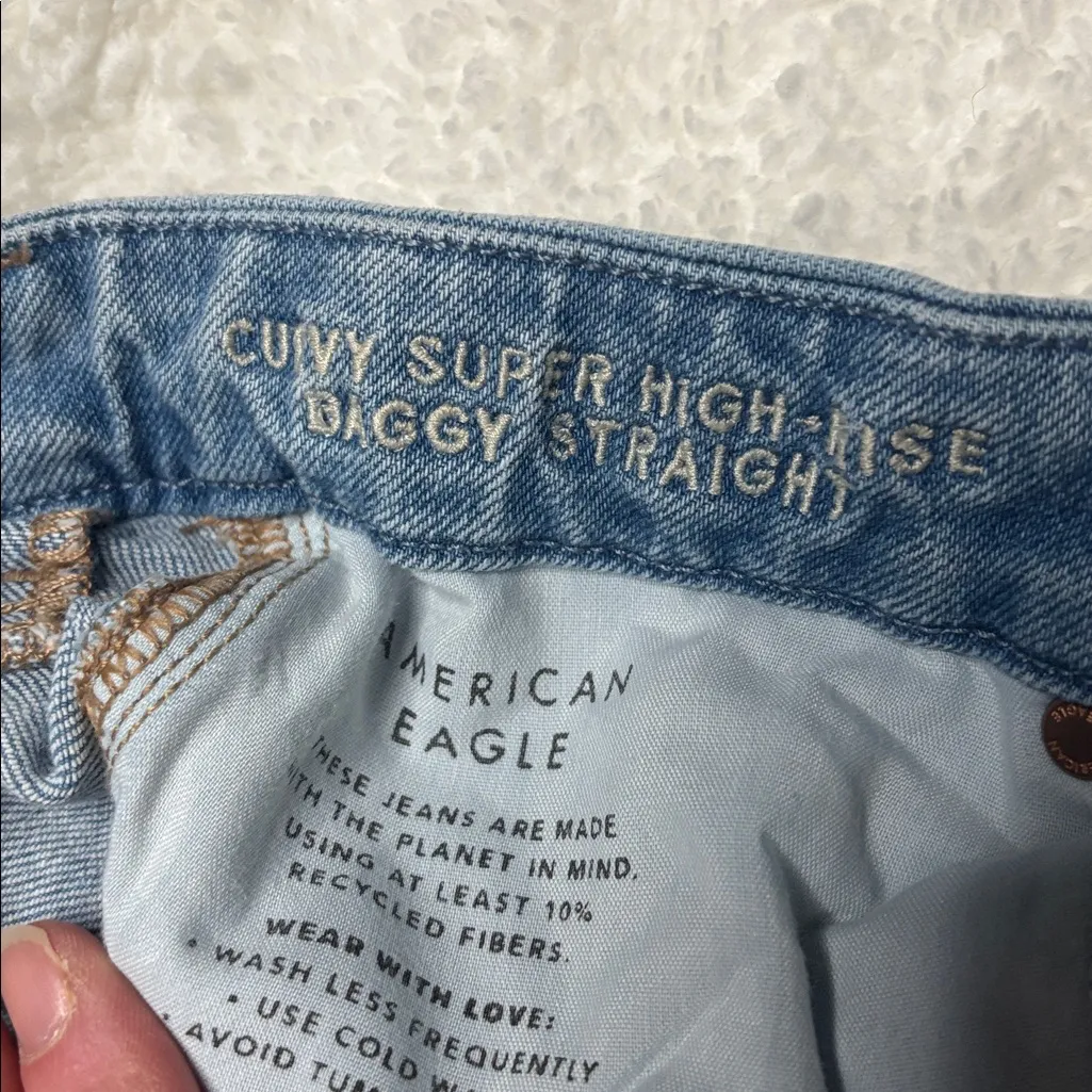 American Eagle curvy super high rise baggy straight jean. - Image 5