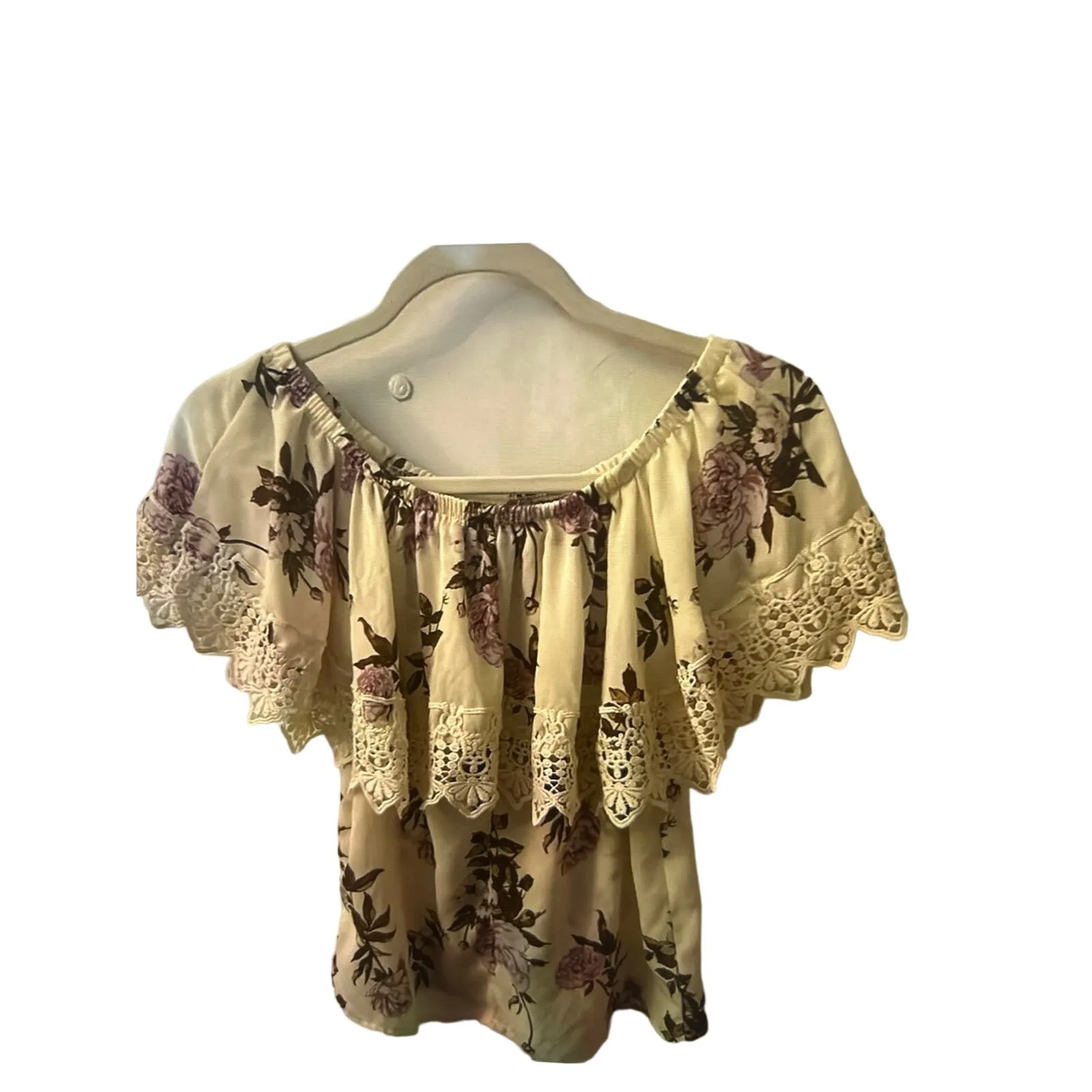 Say What? Off the Shoulder Floral Crochet Top XS Cream/Pink Cottagecore Coquette - Image 4