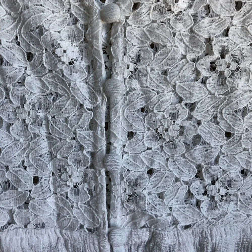 F21 Lace crochet paneled maxi dress Sz L - Image 9