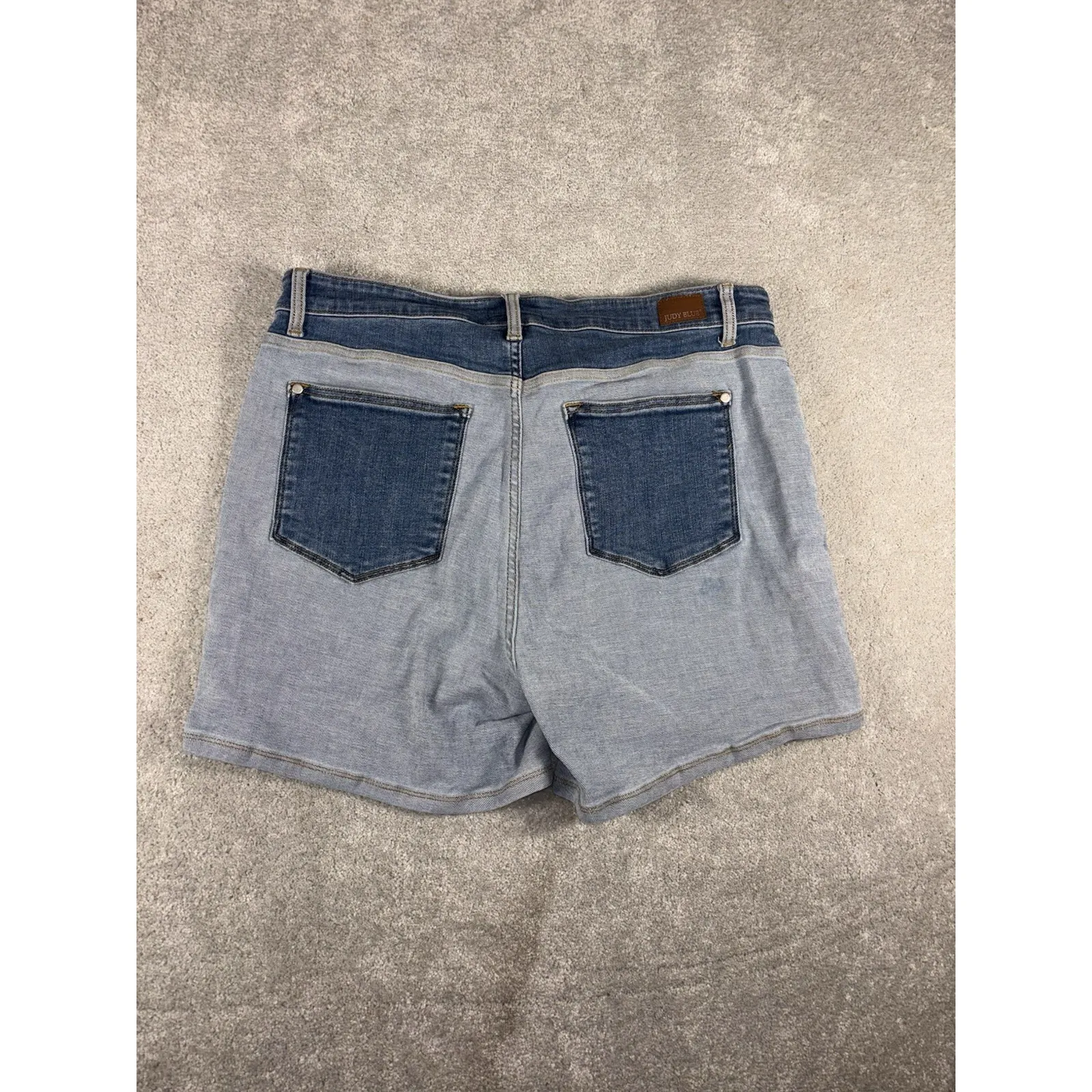 judy blue julianne color block‎ denim shorts 2xl reverse inside out style - Image 6