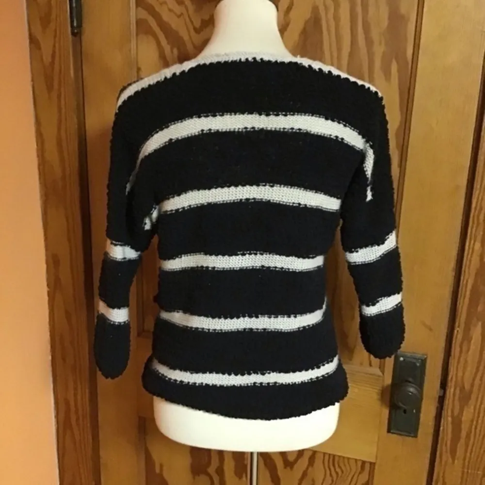 Rewind Fuzzy striped sweater with cute stash pocket - Image 10