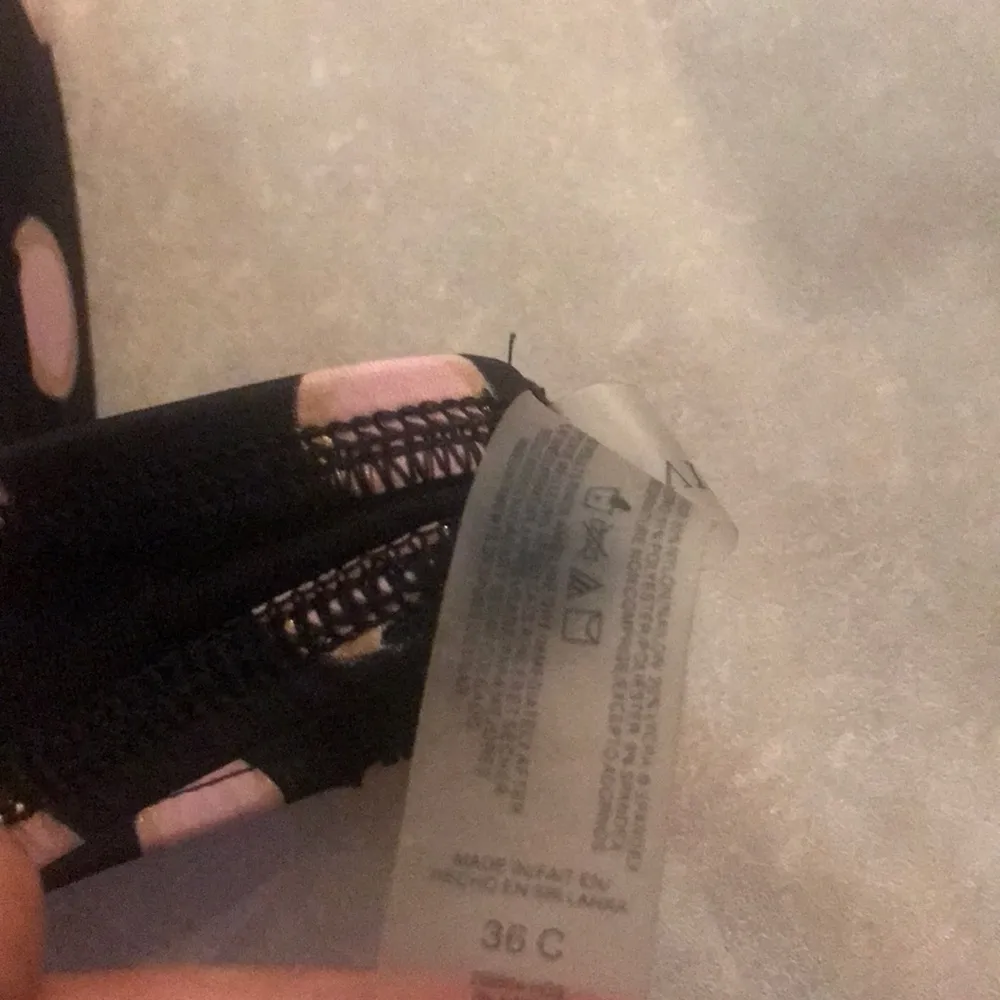 36C Victoria's Secret Swim BOMBSHELL Adds 2 cups - Image 8