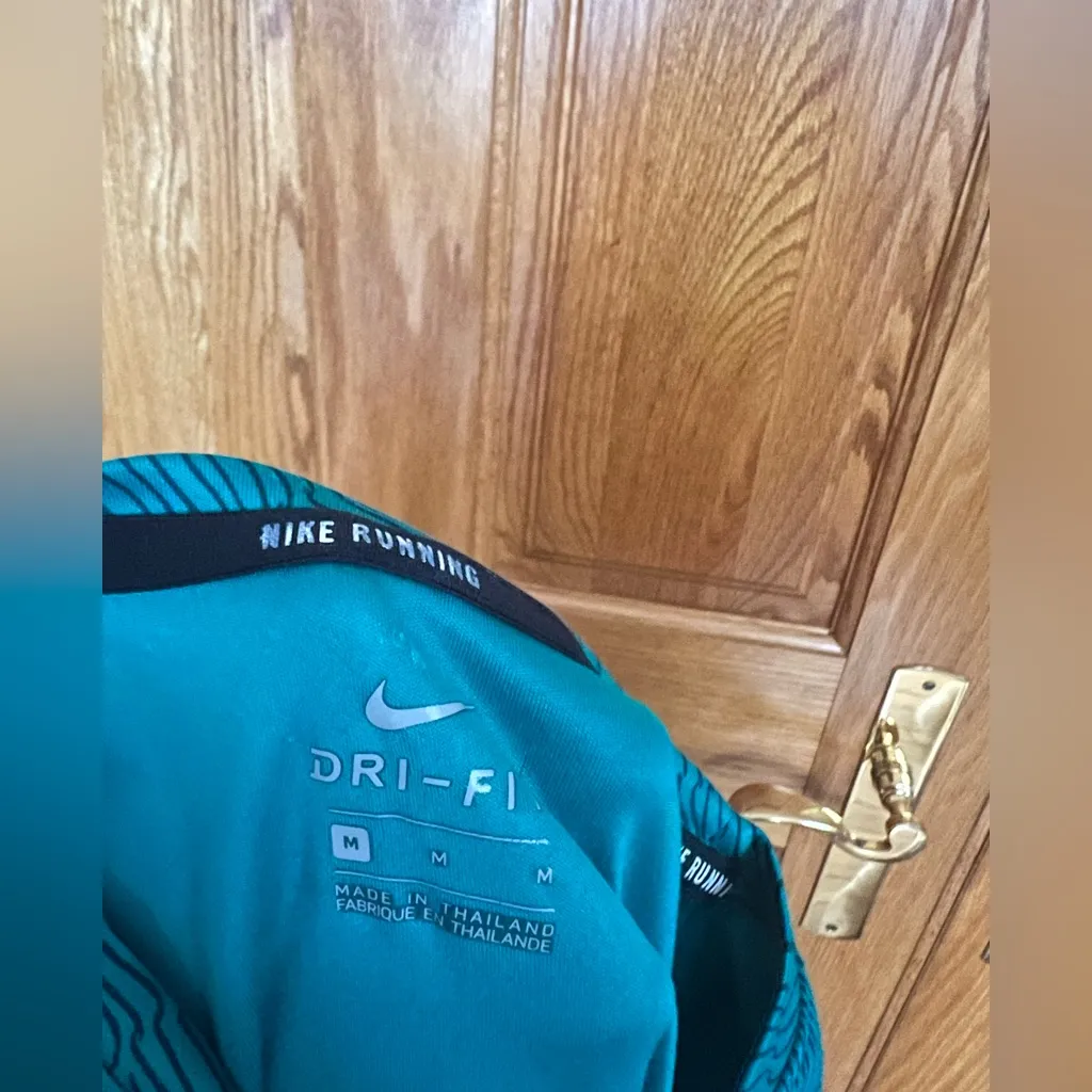 Nike Running & Dri-Fit - Teal Patterned Long Sleeve Top - Image 2