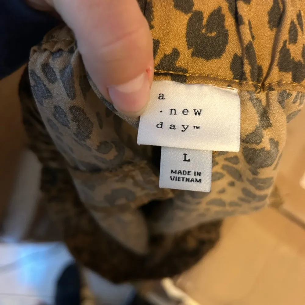 A New Day Leopard Print Pull On Tie Waist Shorts - Image 3