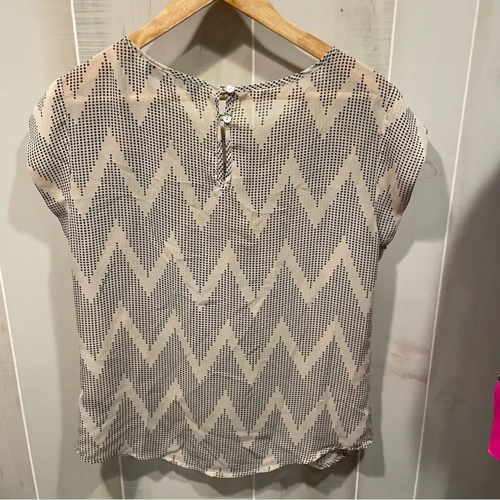 Cute coffee and cream polka dot chevron sheer cut out accent blouse flowy - Image 10