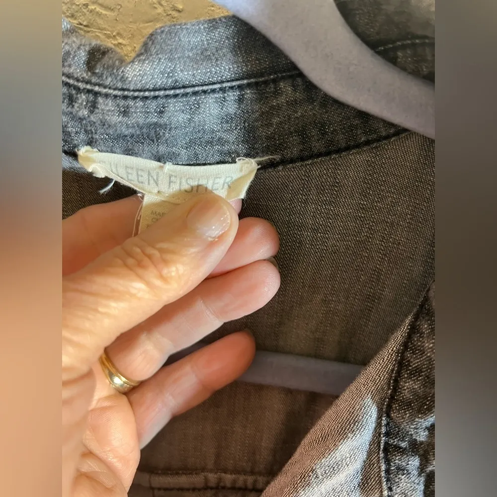 Eileen Fisher Gray Denim Top organic cotton/ tencel lightweight loose fit summer - Image 3