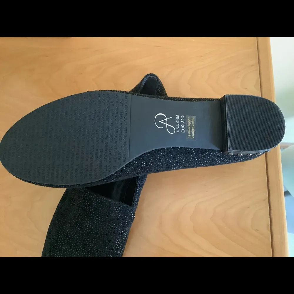 Adrianna Papell black Searay loafer - studded heel size 9.5 low heel pointy toe - Image 5