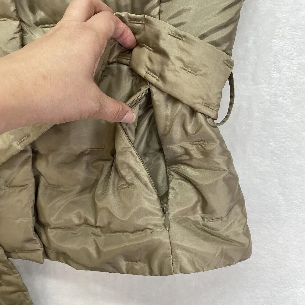 Talbot's Puffer Vest Womens Medium‎ Quilted Down with Belt full zip & snaps - Image 6