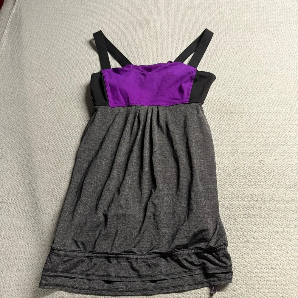 Lululemon Run: Back On Track Tank Top in Purple Grey Size 8 EUC - Image 3