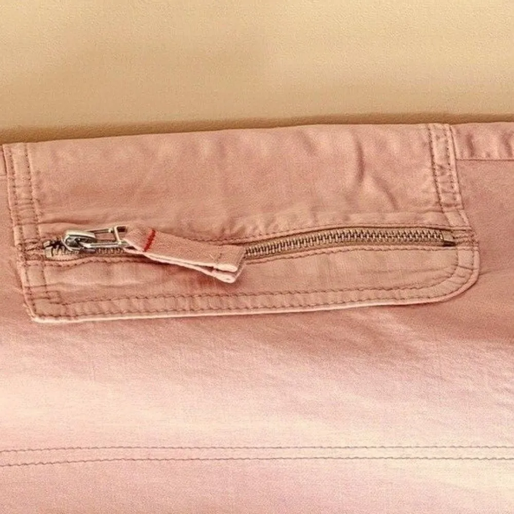 ANTHROPOLOGIE Pilcro Satin Cargo Parachute Pants Pink Combo Size 31 NEW - Image 10