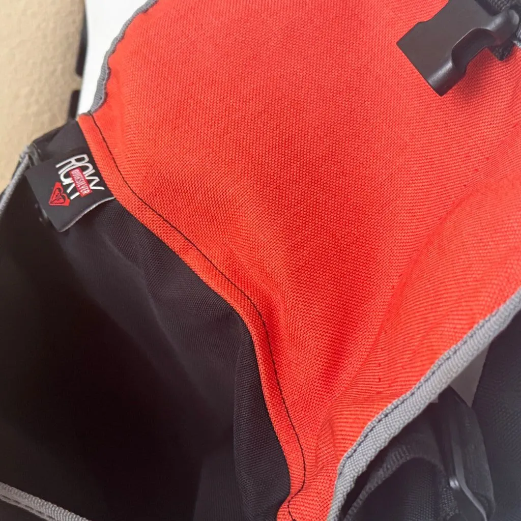 Misfits Messenger Bag-Satchel By Roxy Black 3 Pockets One W/zip Closure Rare! - Image 11