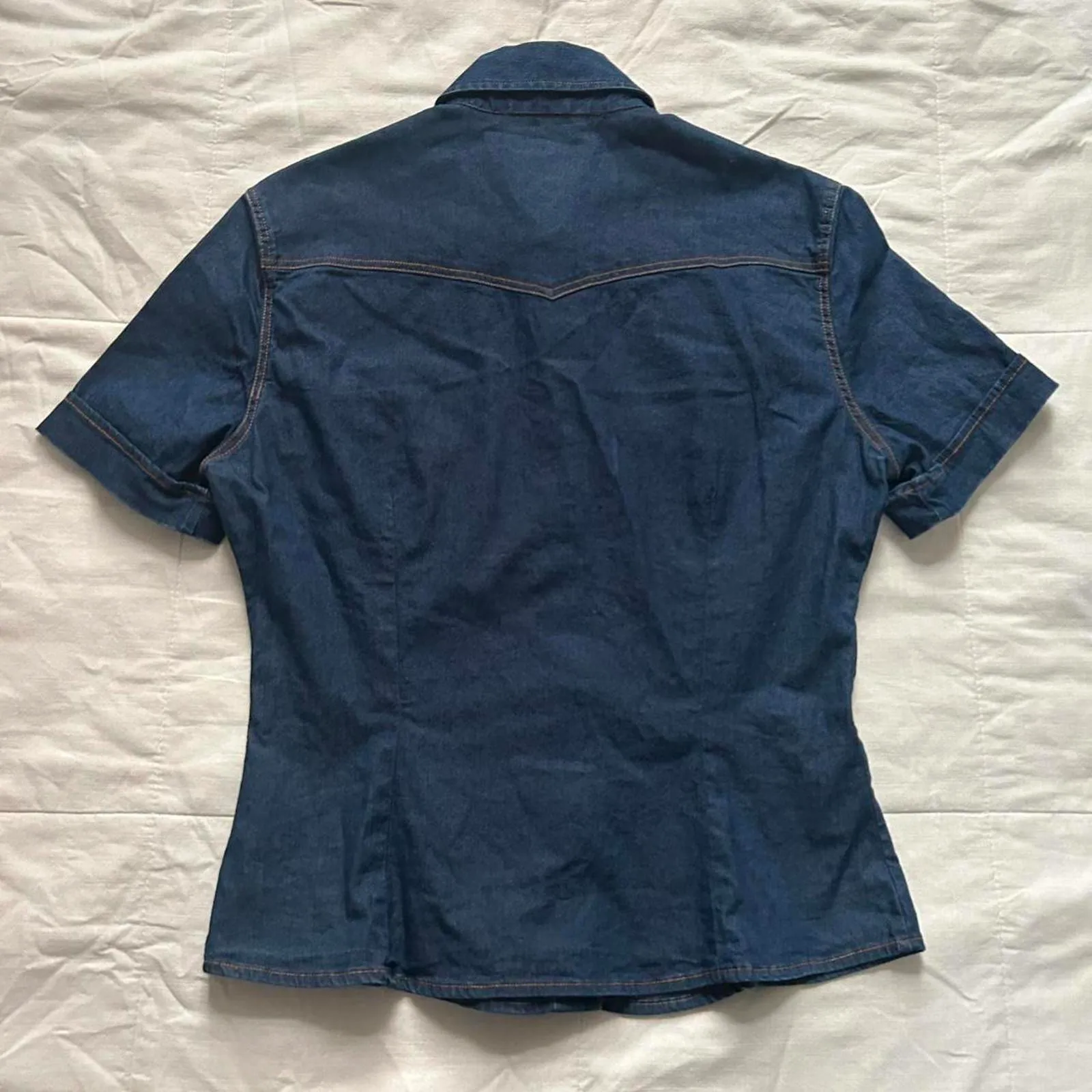 D&G Jeans Y2K denim slim fit short sleeve top with contrast tan stitching - Image 5