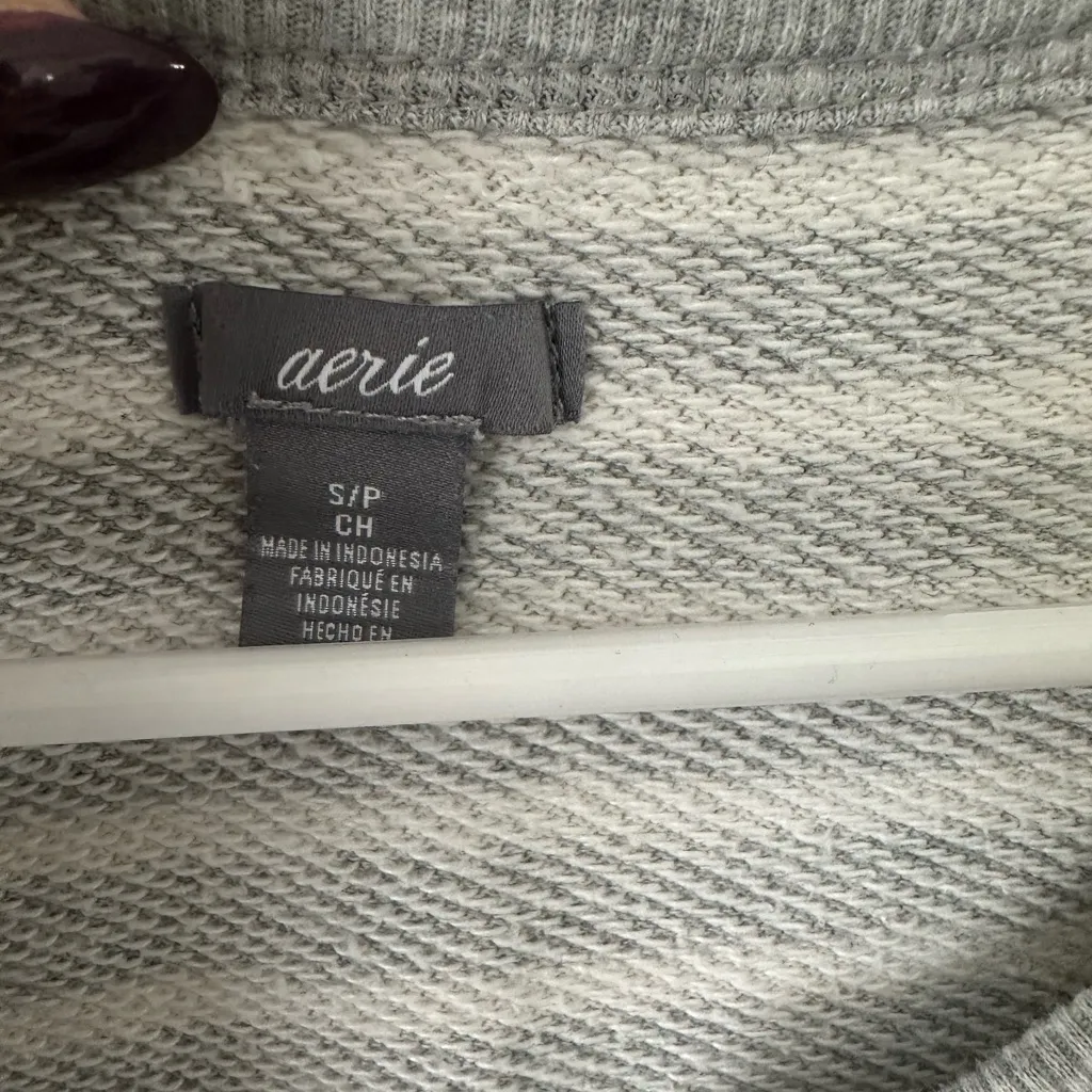 Aerie Gray Striped V-Neck Sweater - Image 2