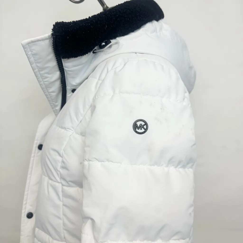 Michael Kors  White & Black Puffer Jacket Coat size Medium - Image 4