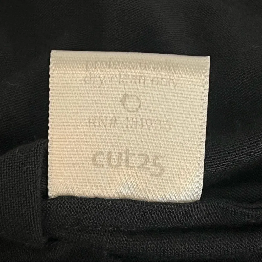 Cut 25 by Yigal Azrouel tunic top, cut out back, long sleeve, asymmetric, black Size 6 - Image 13