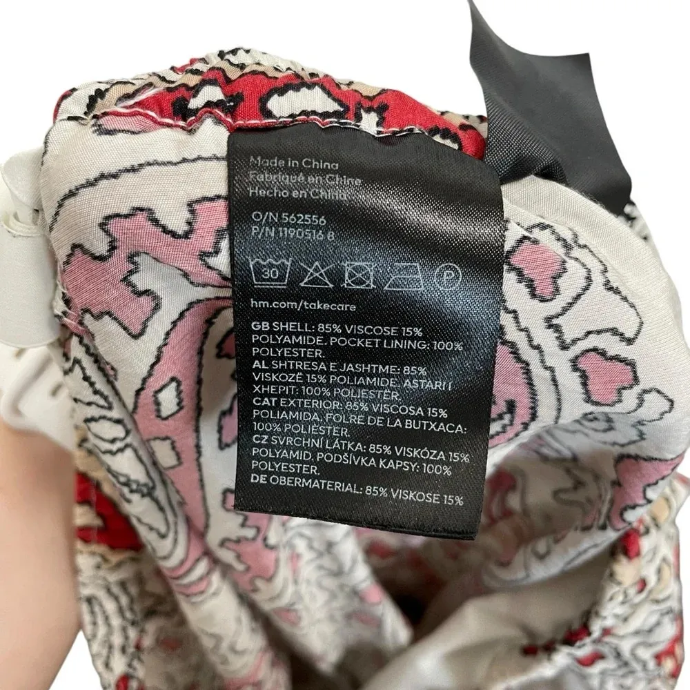 H&M High Rise Wide Leg Paisley Pull On Pants in White/Red Size M - Image 8