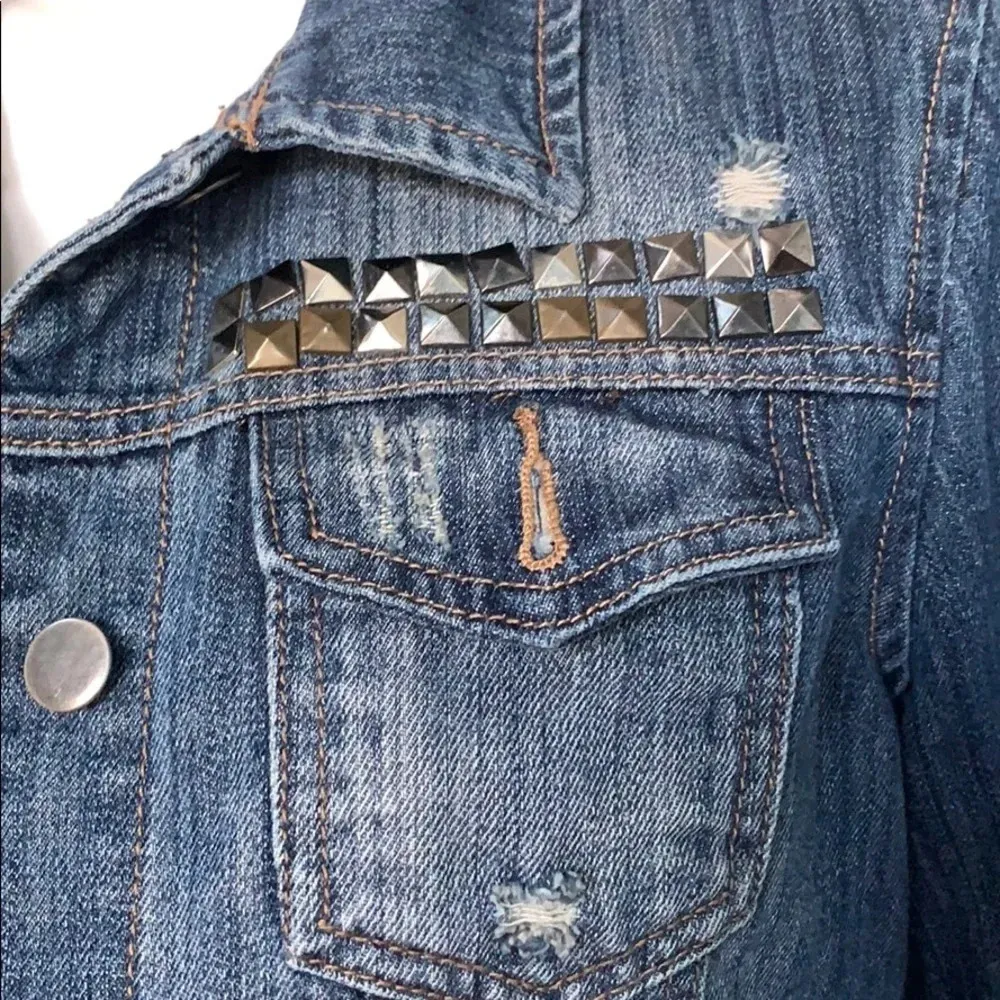 Nadara Embellished Distressed Jean Jacket size XL Blue - Image 3