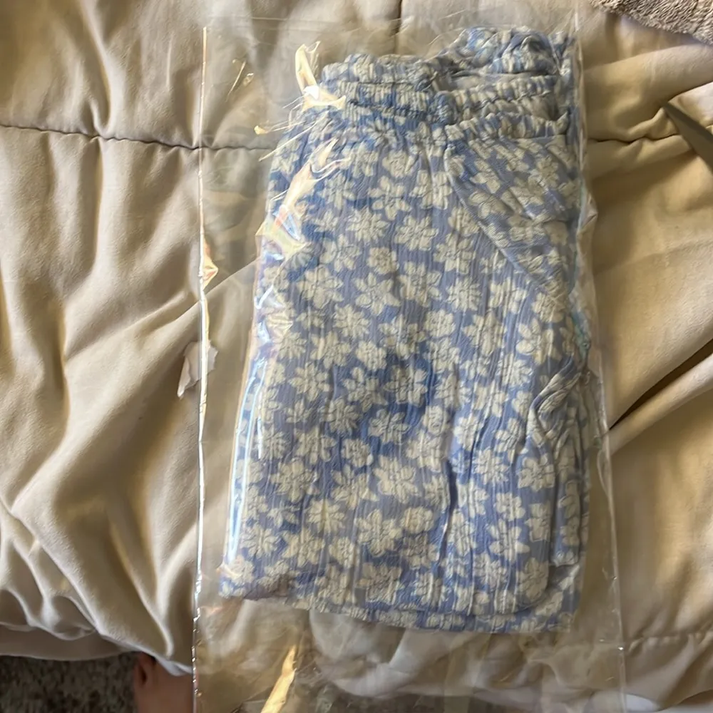 Sun city Billabong Floral Crop Top NWT - Image 9