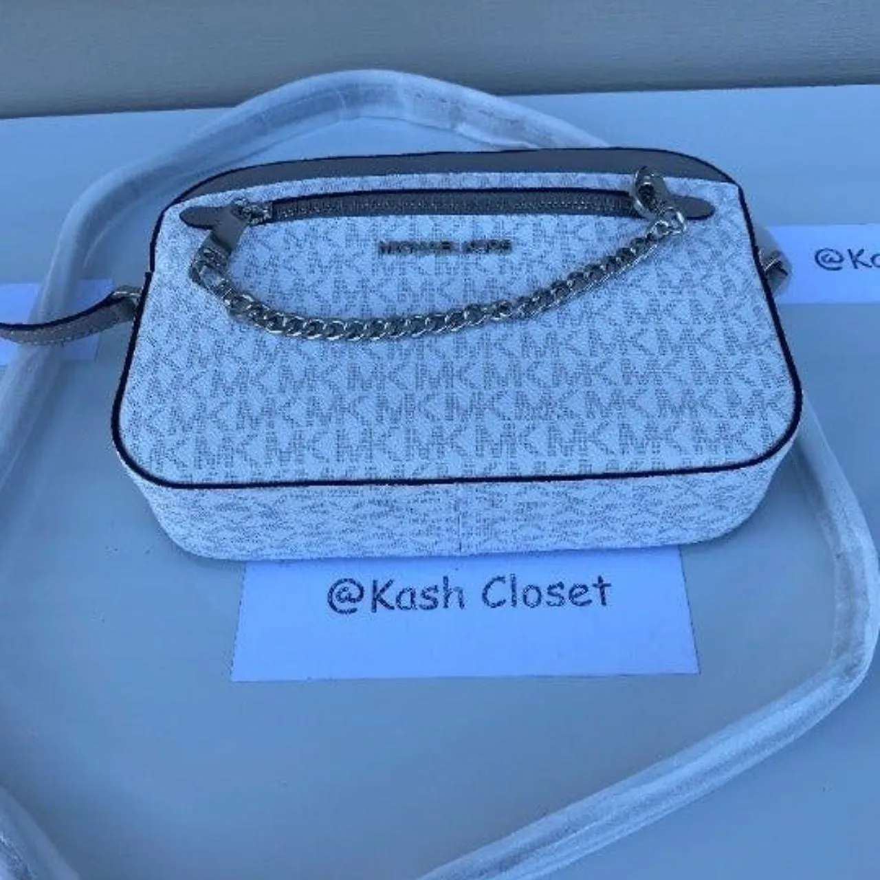 Bright White Chain Crossbody Purse - Image 8