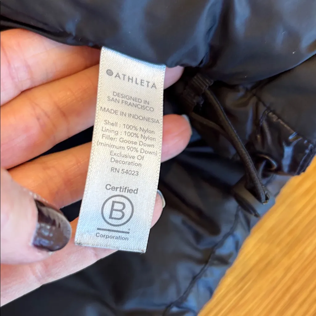 Athleta Black Size Small Puffer Coat - Image 5