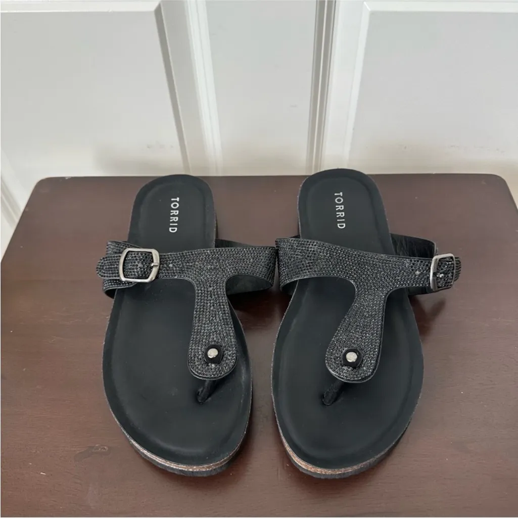 Torrid Women Size 8.5WW Rhinestone T-Strap Cork Flats Black Slip On Thong Sandal - Image 4