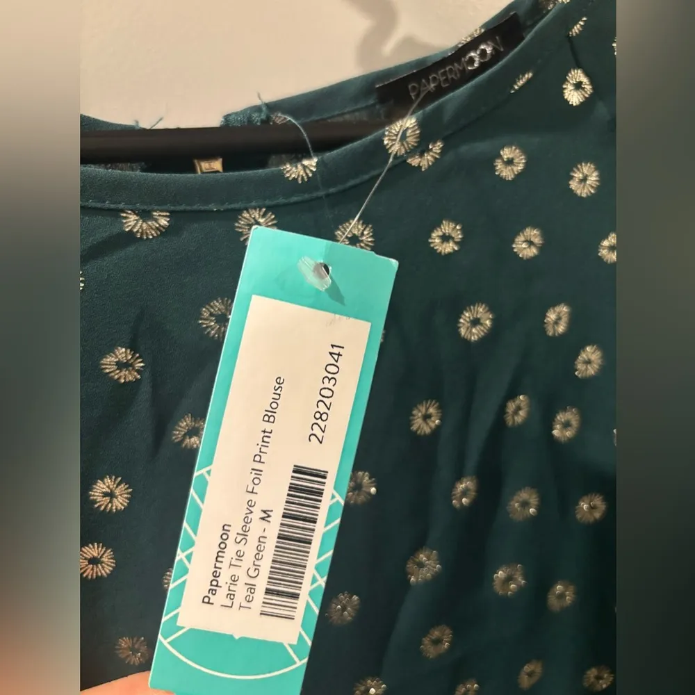 Papermoon larie tie sleeve m, teal green blouse with gold foil, Size M, NWT - Image 4