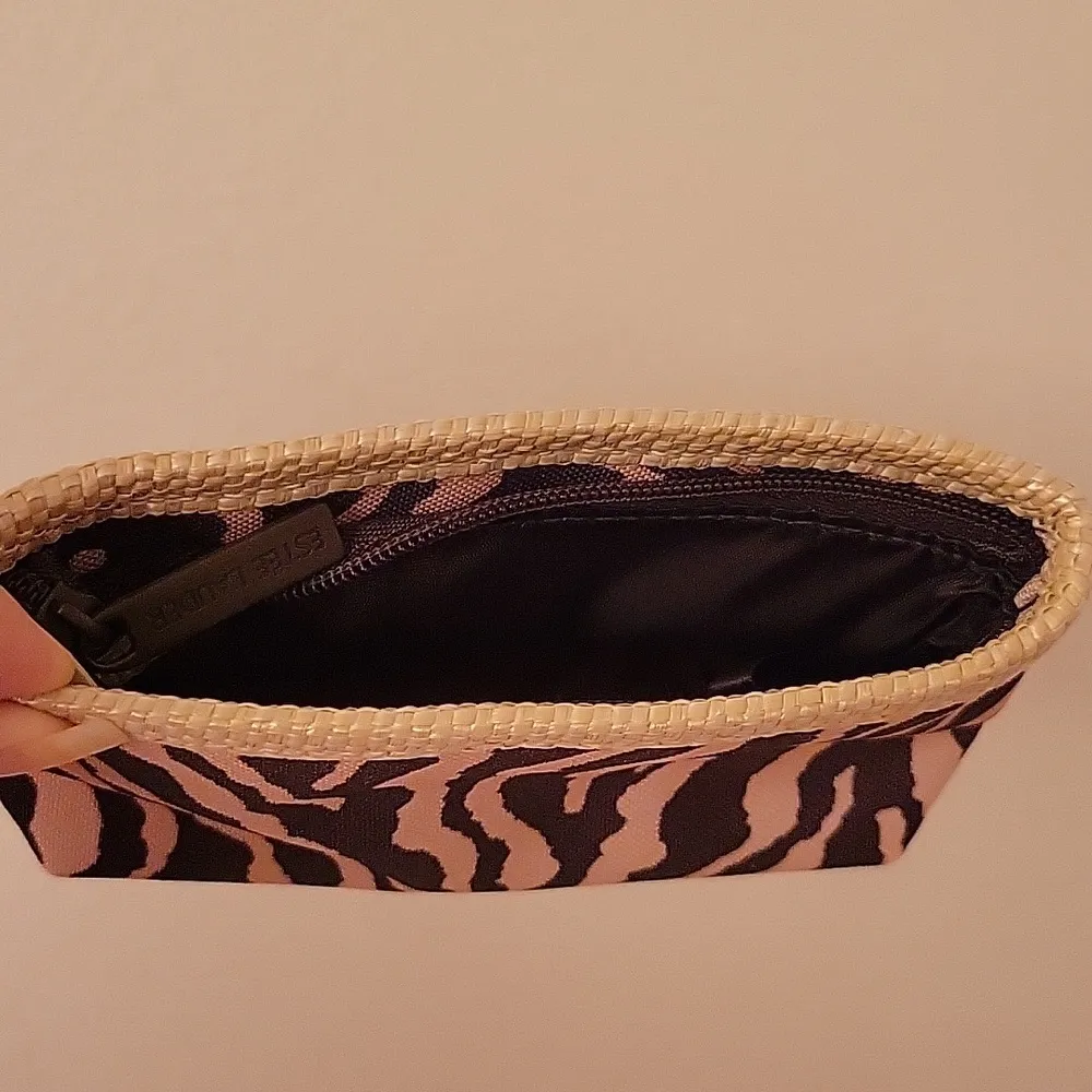 Estee Lauder Bag and Pouch Set - Image 6