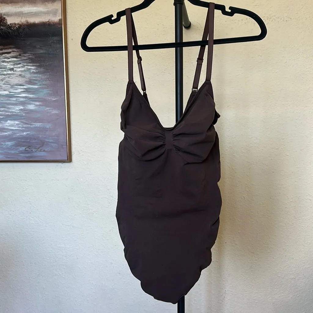 SKIMS SHAPEWEAR SEAMLESS‎ SCULPT THONG BODYSUIT BROWN COCOA NWOB size 4X - Image 3