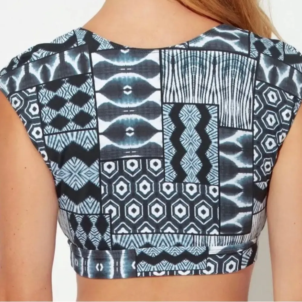 Blue Rod Beattie Island Time Two-piece Tie Front Cap Sleeve Swimsuit NWT Sz 6 - Image 2