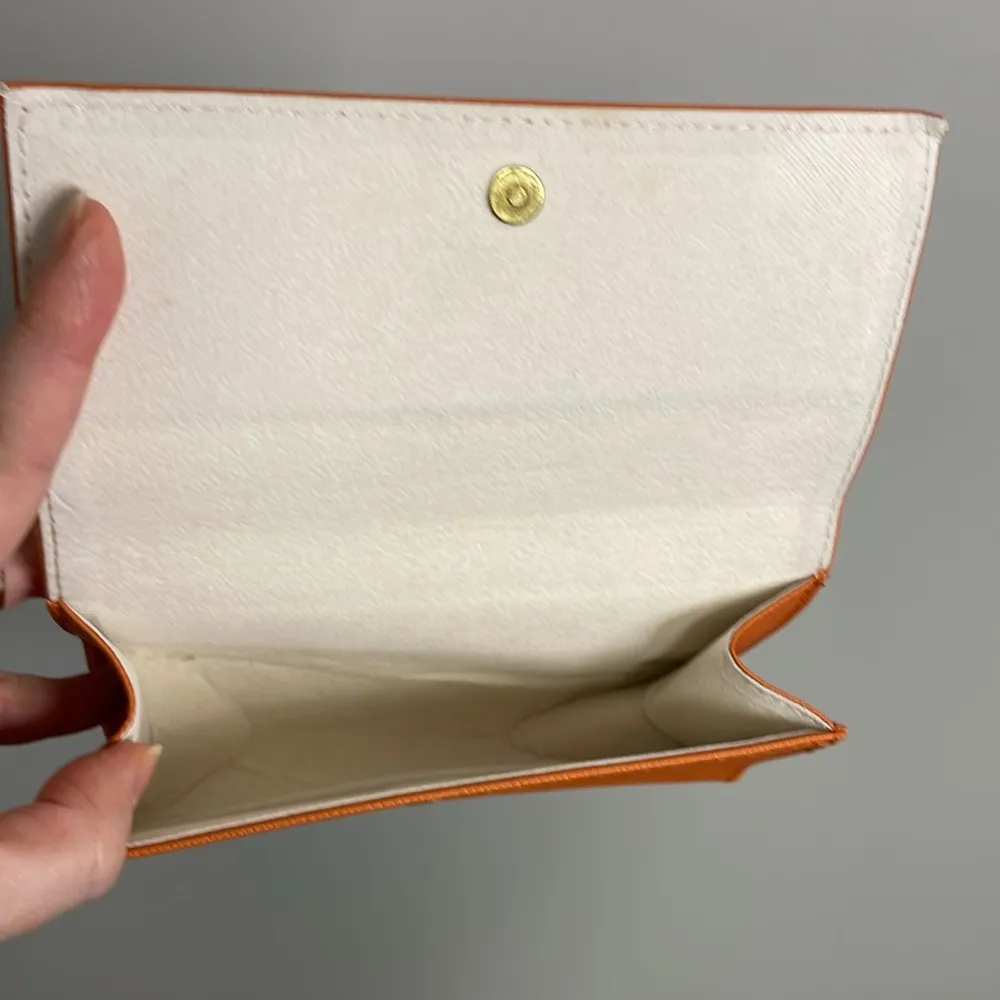 Tory Burch Sunglasses glasses case Orange clamshell Quiet luxury - Image 8