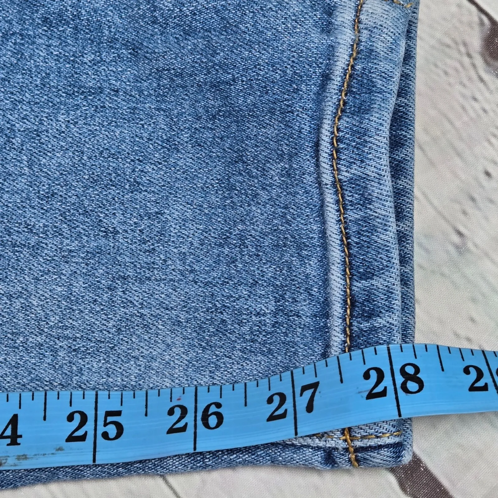 Judy Blue Mid Rise Slim Fit Medium Wash Denim‎ Jeans Women's Size 15/32 - Image 11