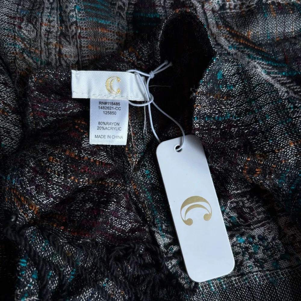 Charming Charlie Black and Gray detailed Scarf - Image 5