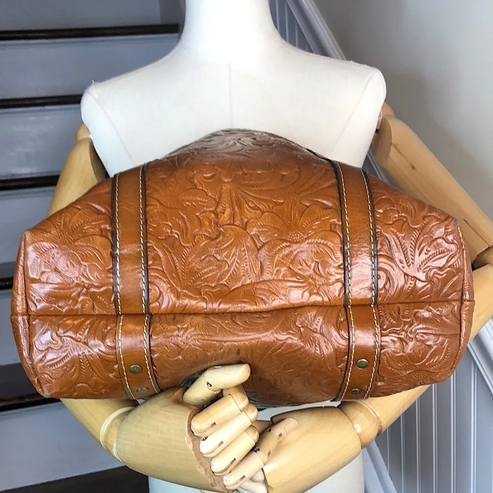 PATRICIA NASH Burnished Tooled Benvenuto Gold Leather Shoulder Bag Tote EUC - Image 7