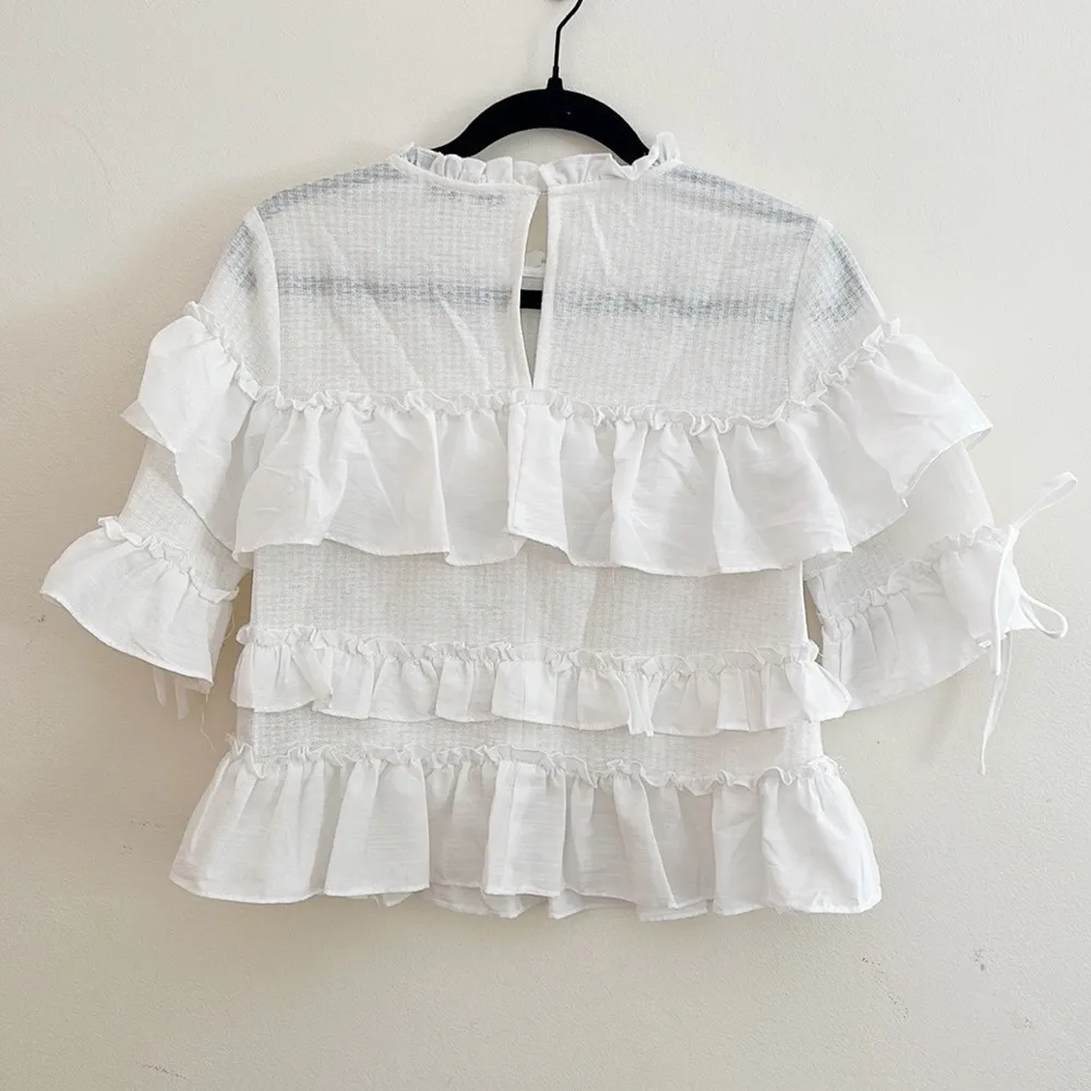 VICI  | Ruffle Top - Image 2