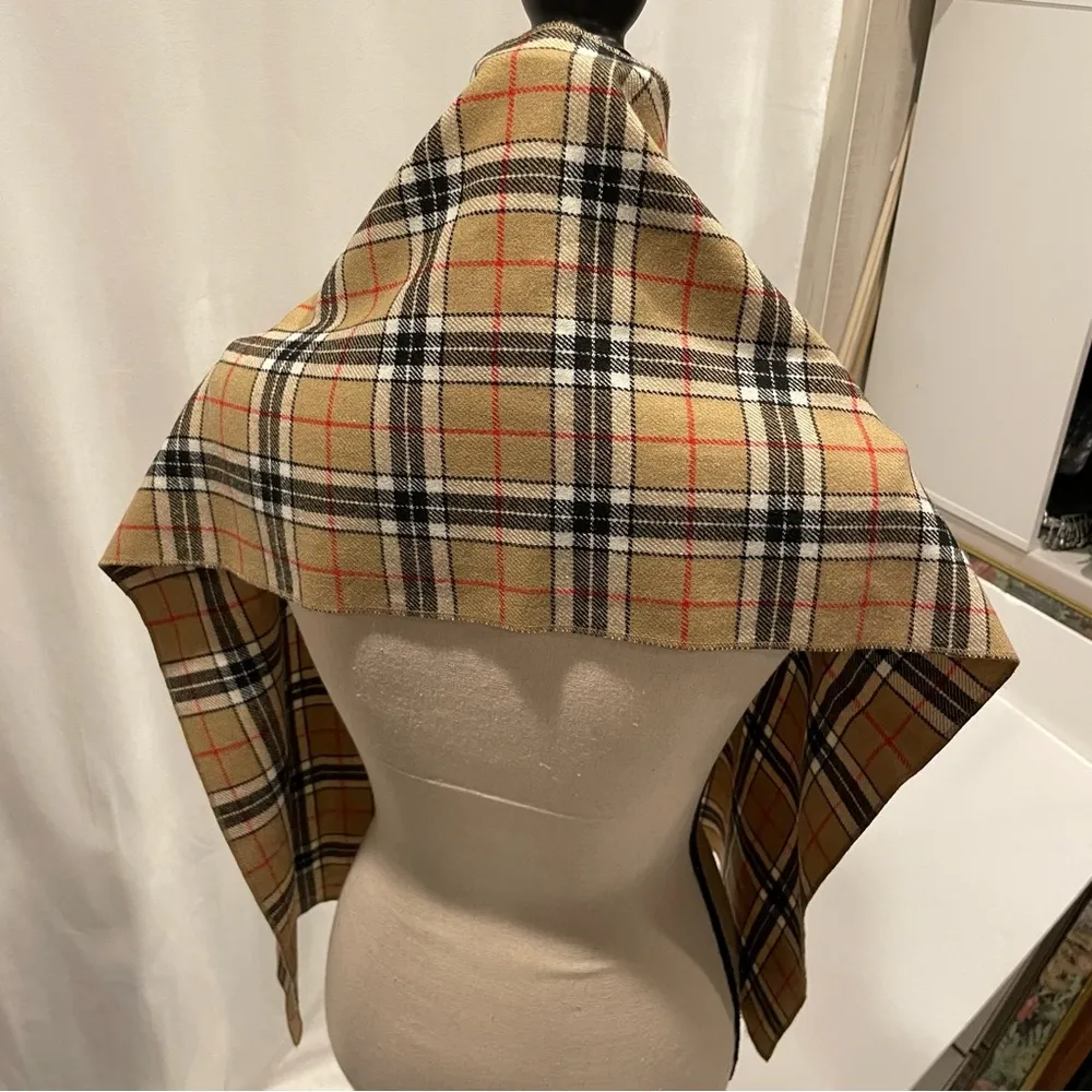 Boujee old money tan plaid wool? Made in Italy scarf warm preppy Black - Image 3