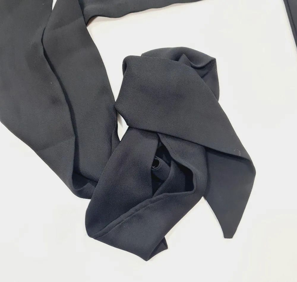 Superdown Maya Crop Top in Black - Image 5