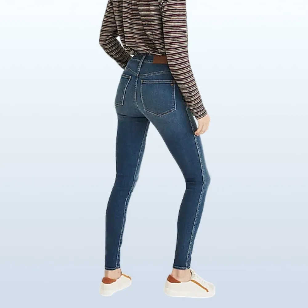 10" High-Rise Roadtripper Supersoft Jeans in Playford Wash, Women’s 26” - Image 12