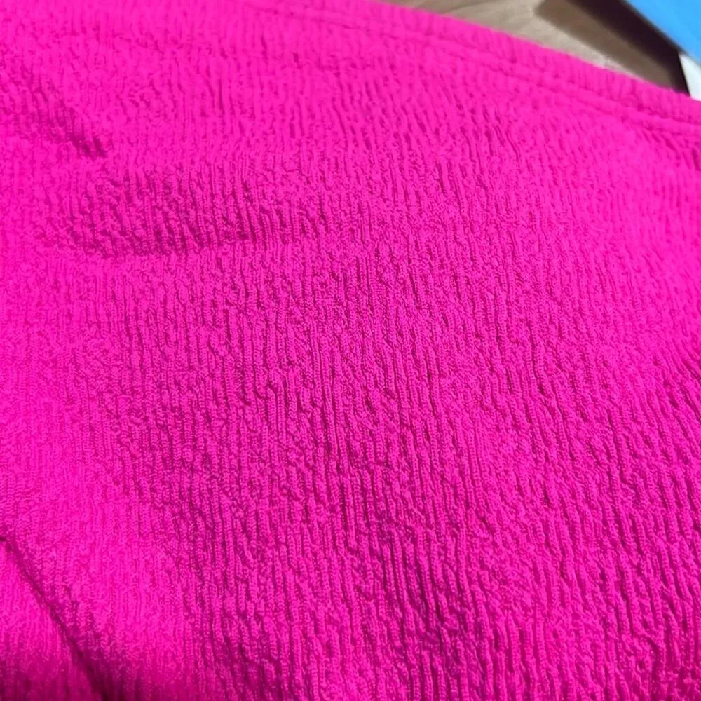 Cupshe got pink cutout one shoulder bikini top size Medium - Image 4