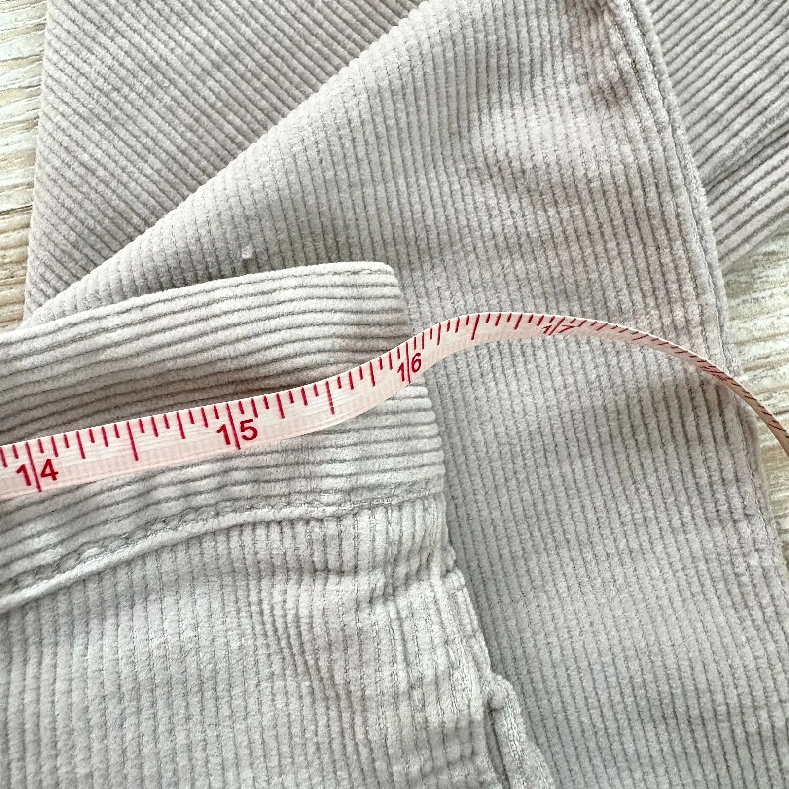 Vintage‎ Abercrombie Y2K Low Rise Split Hem Corduroy Flare Pants | Beige Size 6 - Image 7