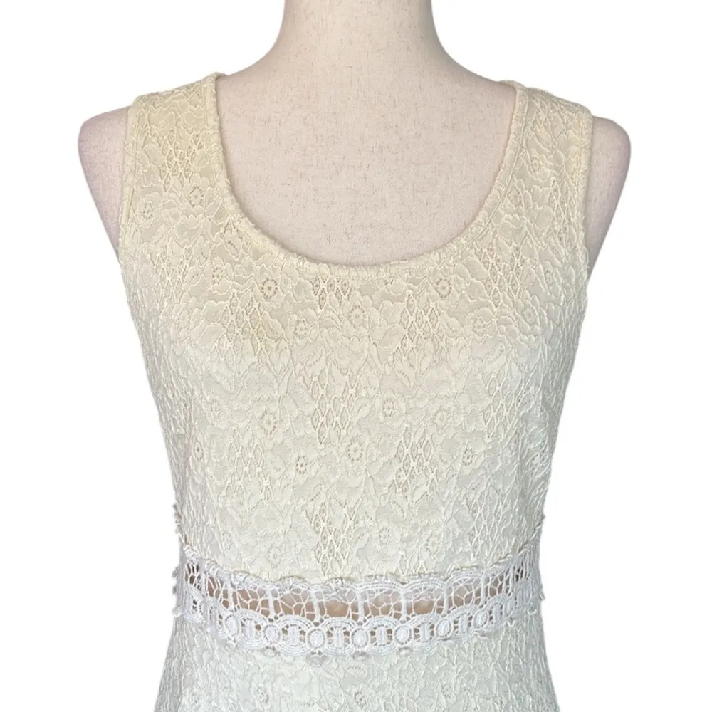 A’reve ivory lace sleeveless dress Size M - Image 15