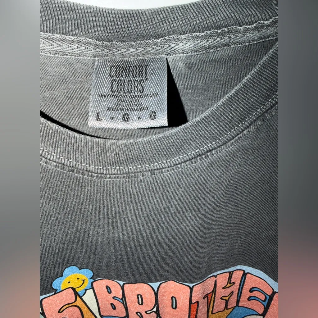 Jonas Brothers "Five Albums. One Night" Graphic Tee - Black Unisex Size L - Image 2