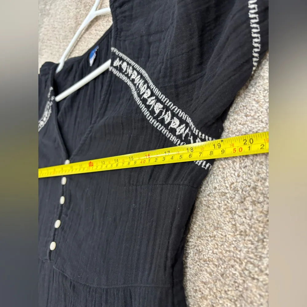 Old Navy Black Crinkle Crepe Gauzy V-Neck Boho Maxi Prairie Dress Size Small - Image 14