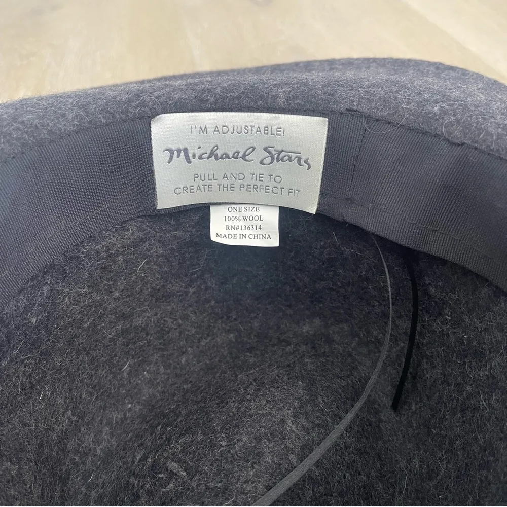 Michael Stars 100% wool hat - Image 4