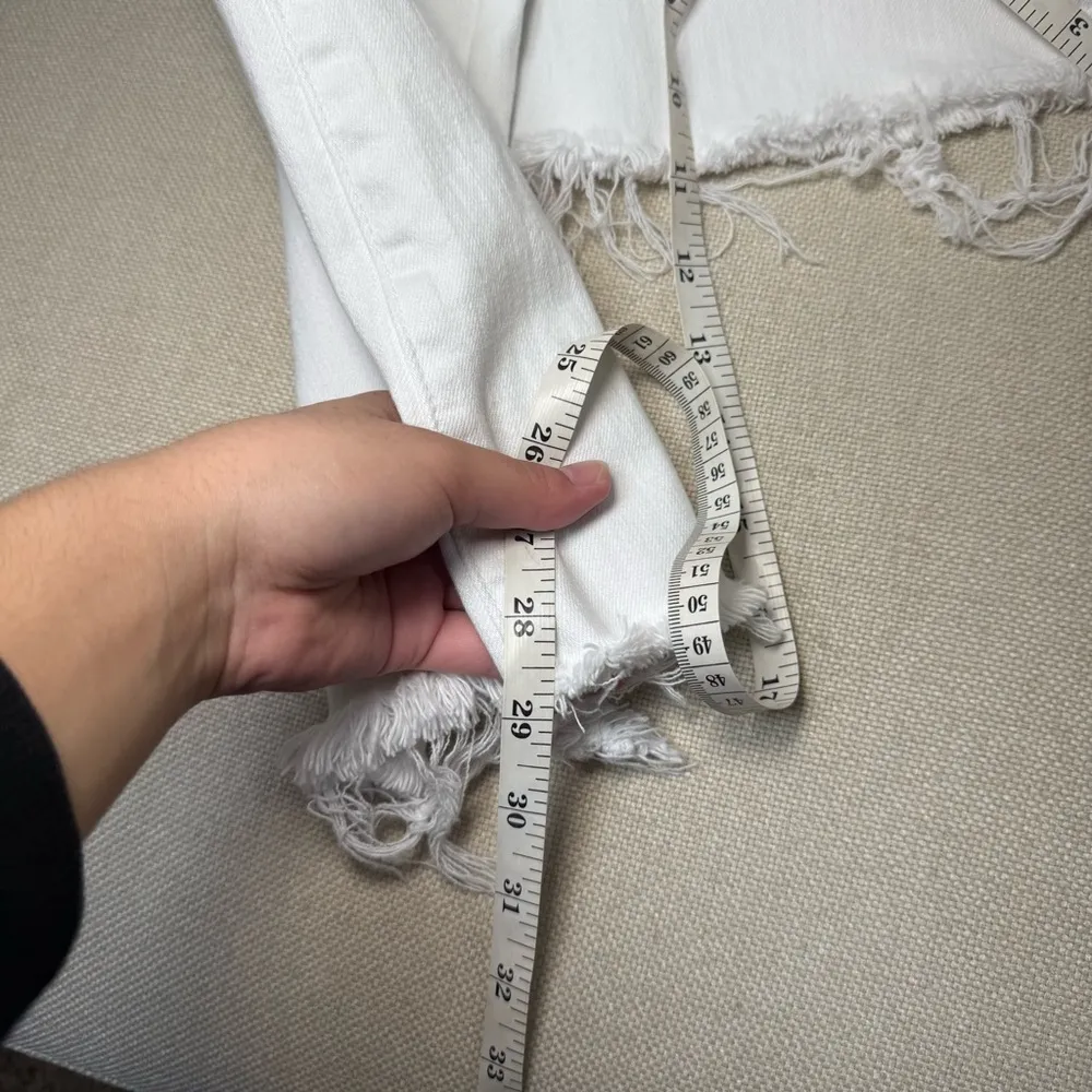 MOTHER denim The Weekender Fray Flare Jeans - Image 14