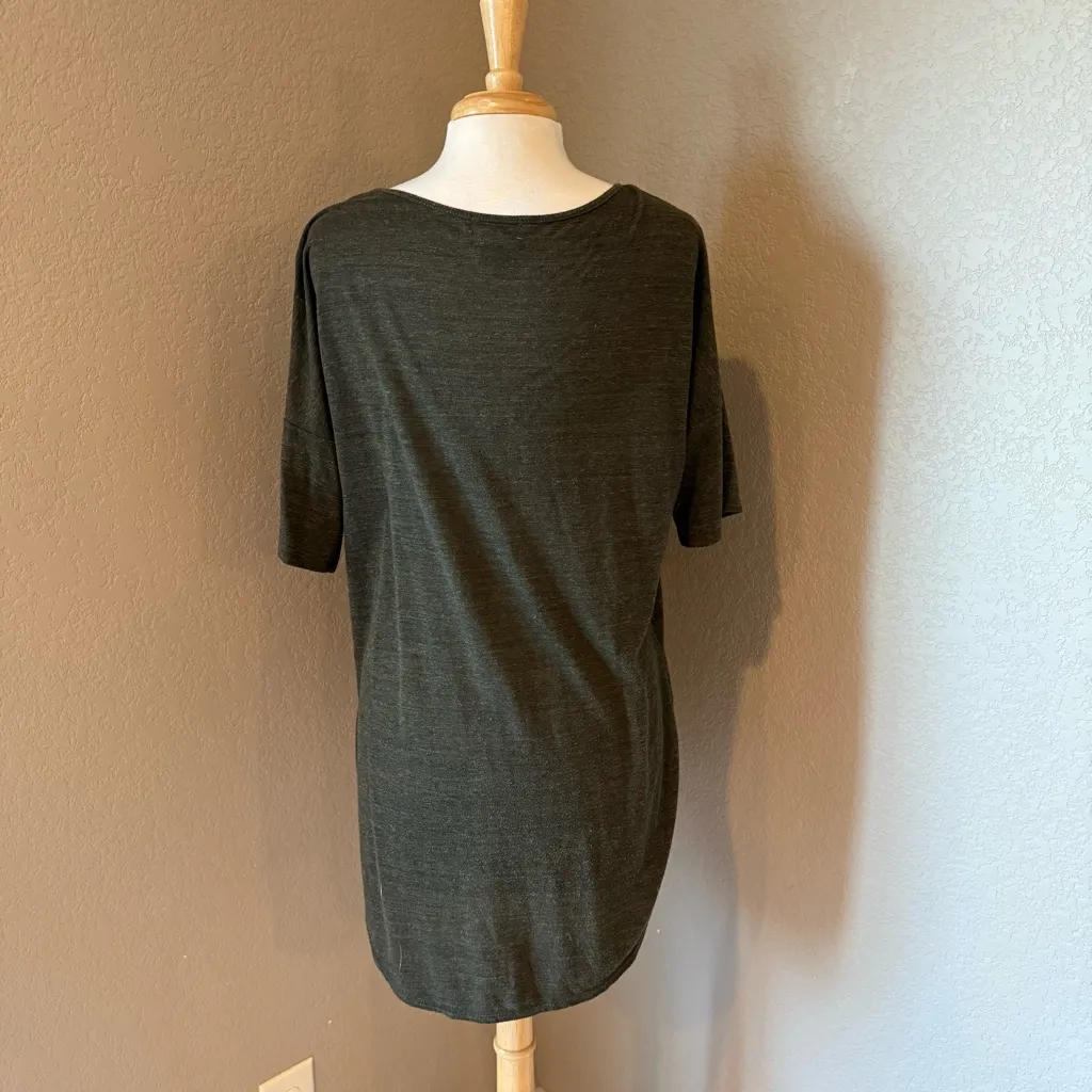 Old Navy Dark Gray Short Sleeve Tee Large - Image 3