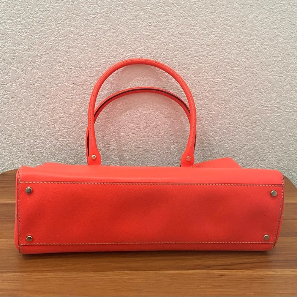 NY Wellesley Highlighter Orange Leather Tote Handbag & Wallet Set - Image 7