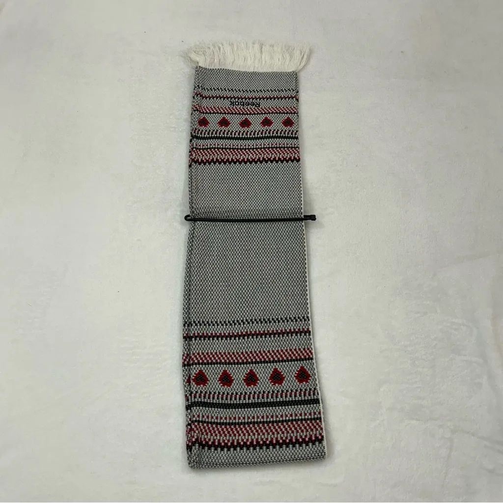 Chicago Blackhawks NHL Hockey Reebok Acrylic Winter Scarf Scarve Women’s Unisex - Image 4