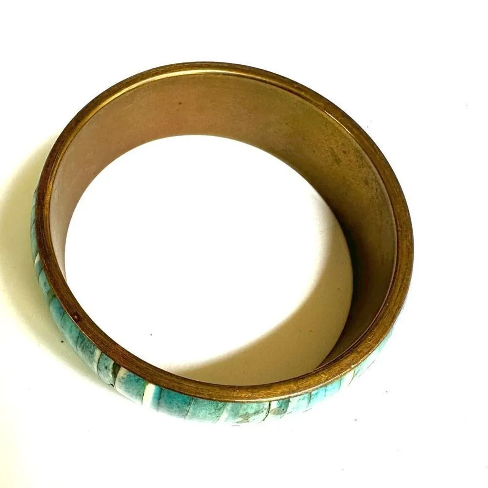 turquoise inlaid dyed shell and Brass Bangle bracelet Blue - Image 5