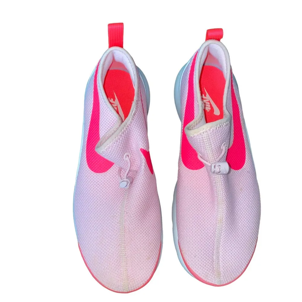 Air Max Plus with Drawstring Shoe String Barbie Pink with White Sole sz 8 - Image 6