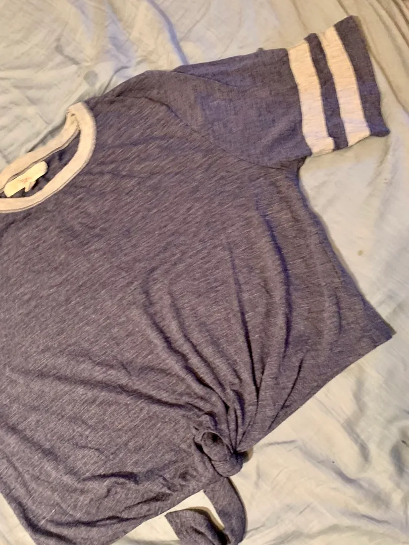 Macy's jersey styled cropped top - Image 5